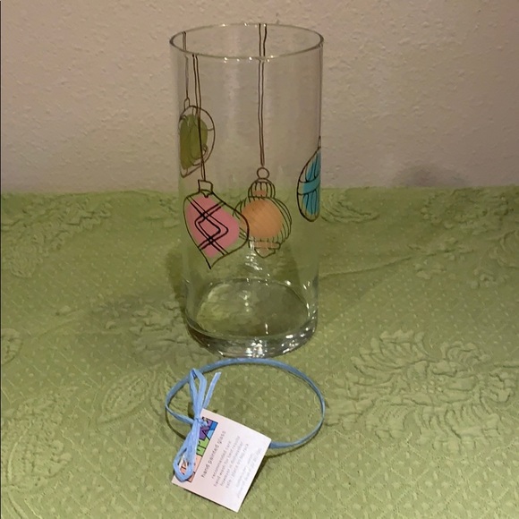 NWT Hand Painted Glass Christmas Ornament Vase - Picture 4 of 5